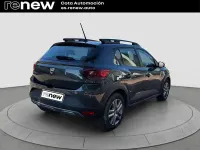Usado Dacia Sandero Essentiel 100 CV (73 kW) 2021 Gris Berlina