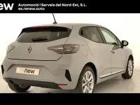 Usado Renault Clio V Techno 100 CV (73 kW) 2025 Gris Berlina