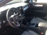 Usado Volvo XC40 Core 163 CV (119 kW) 2023 Azul SUV