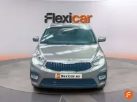 Usado Kia Carens 136 CV (100 kW) 2018 Gris Monovolumen
