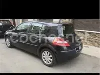Usado Renault Mégane Dynamique 130 CV (95 kW) 2006 Negro Berlina
