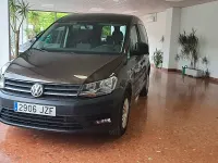 Usado VW Caddy Trendline 102 CV (75 kW) 2016 Marrón Monovolumen