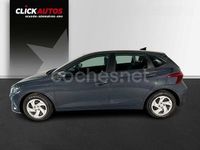 Usado Hyundai i20 84 CV (61 kW) 2024 Gris / plata Berlina