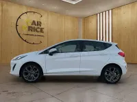 Usado Ford Fiesta Trend 85 CV (62 kW) 2018 Blanco Utilitario