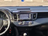 Usado Toyota RAV4 Advance 143 CV (105 kW) 2016 Blanco SUV