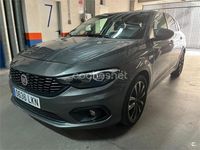 Usado Fiat Tipo Lounge 120 CV (88 kW) 2020 Gris / plata Berlina