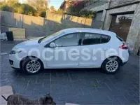 Usado Renault Mégane Dynamique 115 CV (84 kW) 2012 Blanco Berlina