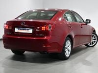 Usado Lexus IS200d 150 CV (110 kW) 2010 Rojo Berlina