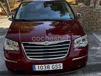 Usado Chrysler Grand Voyager Limited 163 CV (119 kW) 2010 Granate Monovolumen