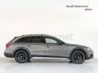 Usado Audi A4 Allroad Exclusive 265 CV (194 kW) 2023 Gris / plata Familiar
