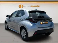Usado Mazda 2 116 CV (85 kW) 2022 Gris / plata Berlina