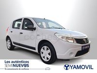 Usado Dacia Sandero Ambiance 75 CV (55 kW) 2012 Blanco Utilitario