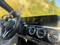 Usado Mercedes CLA180 136 CV (100 kW) 2021 Azul Berlina