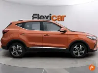 Usado MG ZS Comfort 116 HP (85 kW) 2025 Laranja SUV