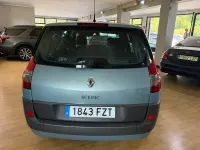 Usado Renault Grand Scénic II Dynamique 130 CV (95 kW) 2008 Azul Monovolumen