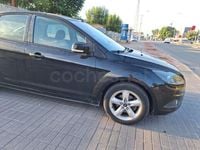 Begagnad Ford Focus Titanium 109 HK (80 kW) 2010 Svart Sedan