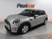 Usado Mini ONE 102 CV (75 kW) 2021 Gris Utilitario