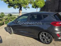 Usado Ford Fiesta ST-Line 155 CV (114 kW) 2020 Gris / plata Utilitario