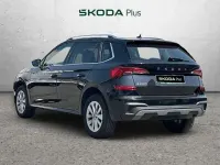Usado Skoda Kamiq Selection 115 CV (84 kW) 2025 Negro SUV
