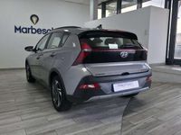 Usado Hyundai Bayon 84 CV (61 kW) 2021 Gris SUV