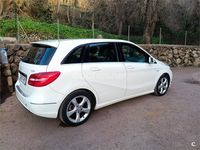 Usado Mercedes B180 109 CV (80 kW) 2012 Blanco Monovolumen