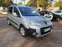 Usado Peugeot Partner Tepee Outdoor 110 CV (80 kW) 2010 Gris / plata Monovolumen