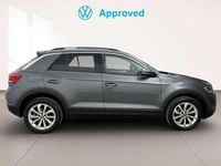 Usado VW T-Roc Life 116 CV (85 kW) 2022 Gris SUV