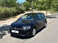 Usado VW Golf Sportsvan Advance 125 CV (91 kW) 2017 Negro Monovolumen