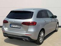 Usado Mercedes B180 137 CV (100 kW) 2019 Plateado Monovolumen