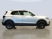 Usado VW T-Cross Sportline 110 CV (80 kW) 2022 Gris plata SUV