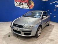 Usado Fiat Stilo Dynamic 120 CV (88 kW) 2006 Gris / plata Berlina