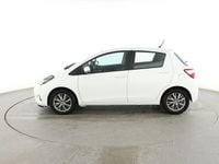 Usado Toyota Yaris Active 70 CV (51 kW) 2017 Blanco Berlina