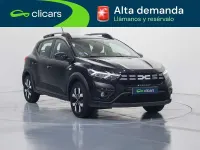 Usado Dacia Sandero Expression 101 CV (74 kW) 2024 Negro Utilitario
