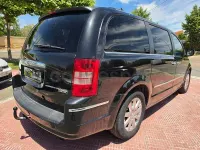 Usado Chrysler Grand Voyager Limited 163 CV (119 kW) 2012 Negro Monovolumen