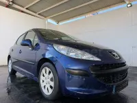 Usado Peugeot 207 70 CV (51 kW) 2006 Azul Berlina