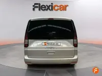 Usado VW Caddy Maxi 122 CV (89 kW) 2024 Gris Monovolumen