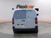 Usado Citroën Berlingo Feel 102 CV (75 kW) 2021 Blanco Monovolumen
