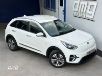 Usado Kia e-Niro 150 kW (204 CV) 2022 Blanco SUV