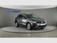 Usado VW T-Roc Life 110 CV (80 kW) 2022 Gris indy (metalizado) SUV