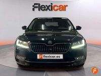 Usado Skoda Superb Style 190 CV (139 kW) 2018 Gris Berlina