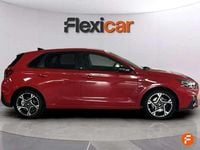 Usado Hyundai i30 N Line 120 CV (88 kW) 2023 Rojo Berlina