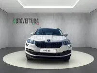 Usado Skoda Karoq Ambition 150 CV (110 kW) 2020 Blanco SUV
