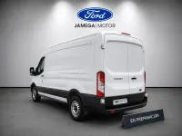 Usado Ford Transit Trend 130 CV (95 kW) 2021 Blanco Familiar