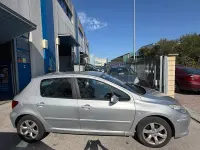Usado Peugeot 307 110 CV (80 kW) 2007 Gris / plata Berlina