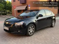 Usado Chevrolet Cruze LT 163 CV (119 kW) 2012 Negro Berlina