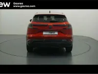 Usado Renault Austral Techno 200 CV (147 kW) 2025 Rojo SUV