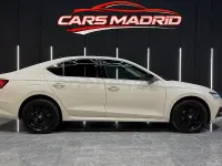 Usado Skoda Octavia Ambition 150 CV (110 kW) 2022 Blanco Berlina