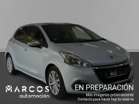 Usado Peugeot 208 Style 82 CV (60 kW) 2017 Utilitario