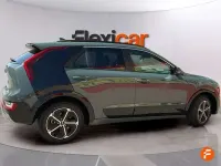 Usado Kia Niro 141 CV (103 kW) 2022 Verde SUV