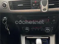 Usado BMW 318 129 CV (94 kW) 2007 Gris / plata Berlina